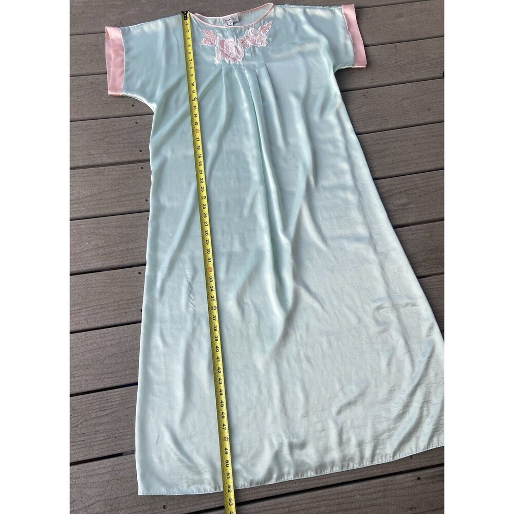 Natori Satin Nightgown Embroidered Floral Short Sleeve Women’s L Saks Fifth - Picture 5 of 13
